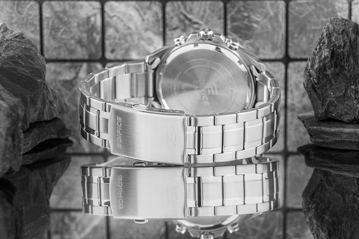Herrenuhr CASIO EDIFICE EFR-552D-1A2VUEF + BOX