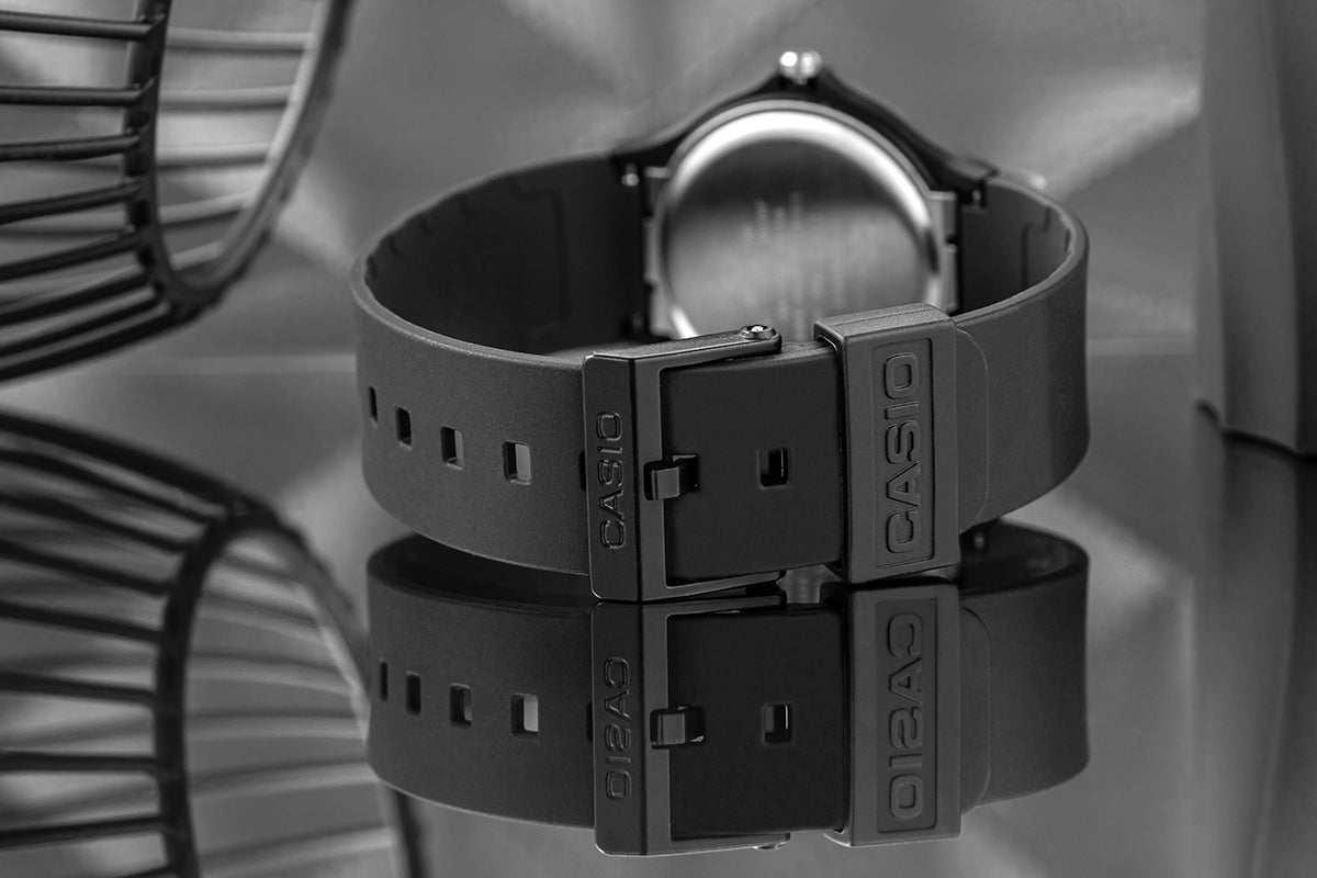 Damenarmbanduhr CASIO MQ-76-7A1LDF + BOX