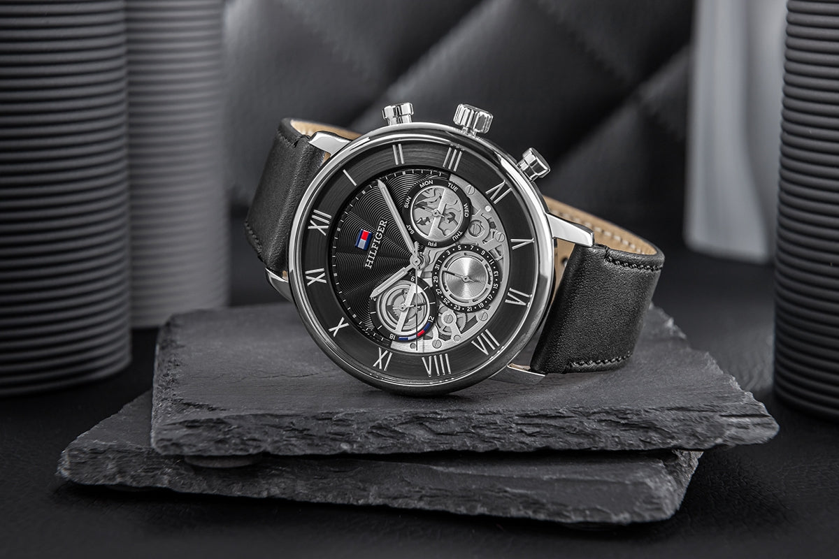 Tommy Hilfiger Herrenuhr Legend 1710565 + BOX