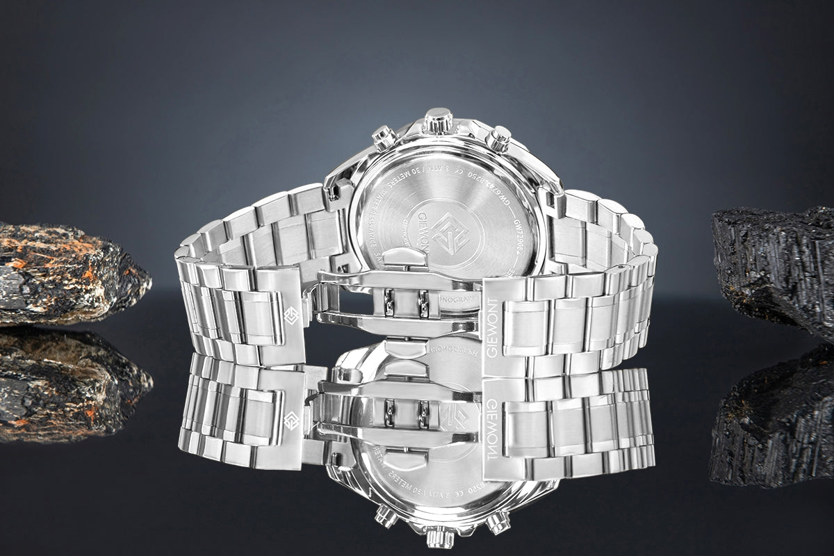 Giewont Men's Chronograph Sapphire Silver Watch GW7290-B2