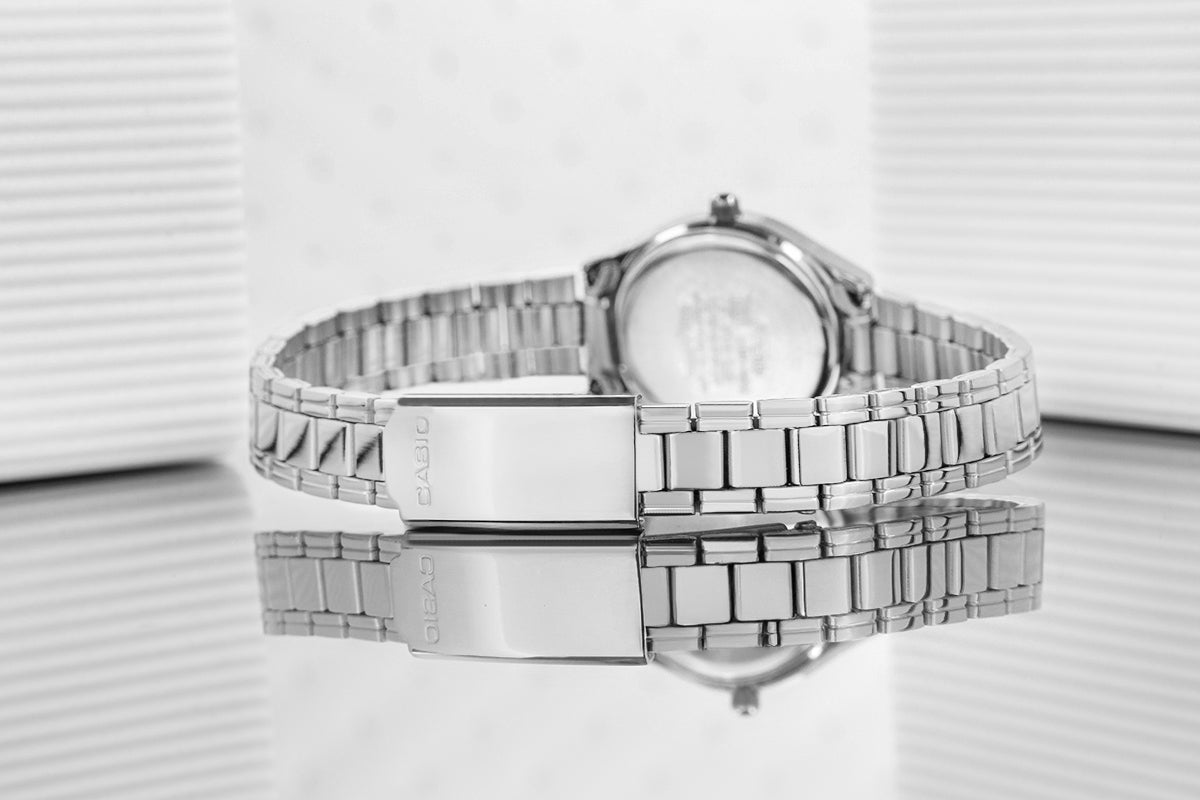Damenarmbanduhr CASIO LTP-1275D-7ADF + BOX