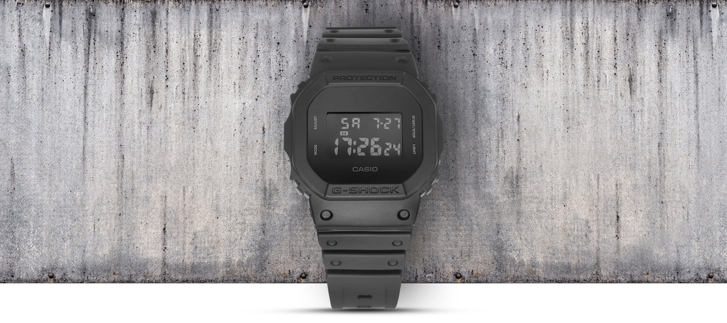 Herrenuhr CASIO G-SHOCK DW-5600UBB-1ER + BOX